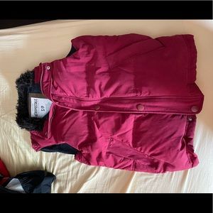 Red Men’s Aeropostale Vest (S/P)